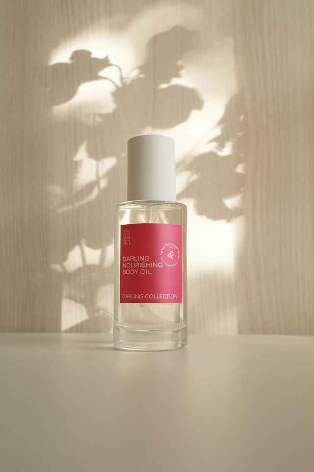 Darling Nourishing Body Oil - Sweet Botanical Scent (DARLING COLLECTION)