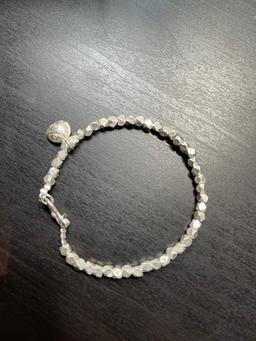 Silver donut-shaped silver beads bracelet (B0073A)